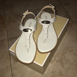 NWT Mini MK Logo PVC Plate Thong Sandals